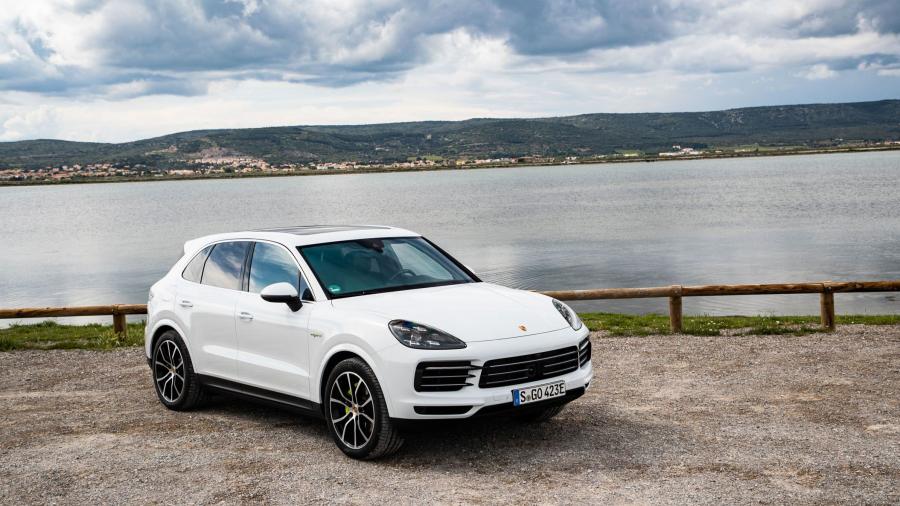  Porsche Cayenne E-Hybrid (PO536) 2018 года  (WW) (фото 60 из 85)